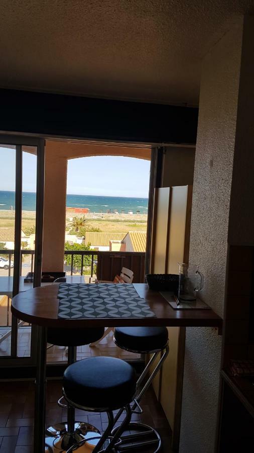 Au Village Coeur De Barcares Studio Vue Mer 3 Couchages Le Barcares Ngoại thất bức ảnh