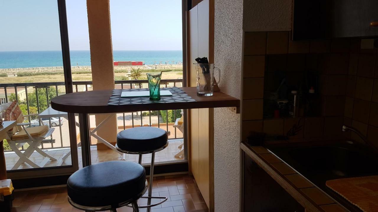 Au Village Coeur De Barcares Studio Vue Mer 3 Couchages Le Barcares Ngoại thất bức ảnh